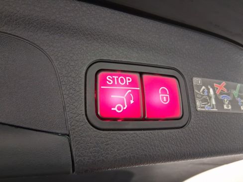 Used 2022 Mercedes-Benz GLE 350 image 34