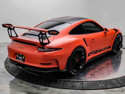 Used 2016 Porsche 911 GT3 RS RWD image 24