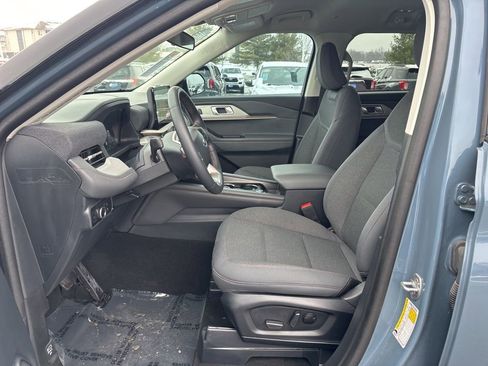 Used 2025 Ford Explorer Active image 15