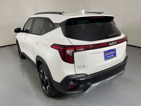 New 2026 Kia Seltos S image 6