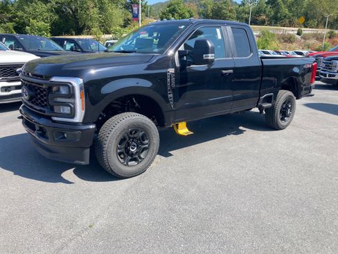 New 2026 Ford F250 XL w/ STX Appearance Package image 24