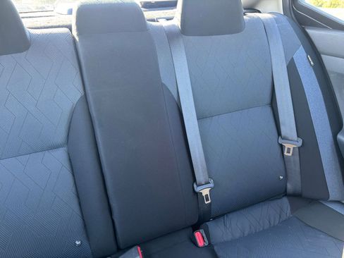 Used 2025 Nissan Versa SV image 35