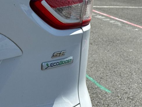 Used 2014 Ford Escape SE w/ Equipment Group 201A image 13