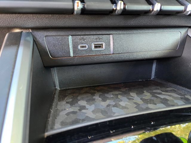Used 2025 Chevrolet Colorado W/T AWD/4WD image 19