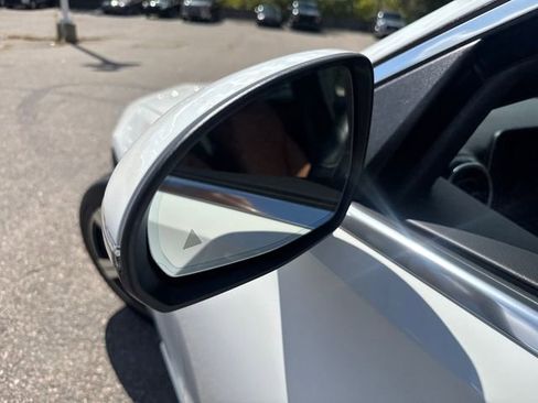 Used 2025 Mercedes-Benz C 300 4MATIC Sedan image 18