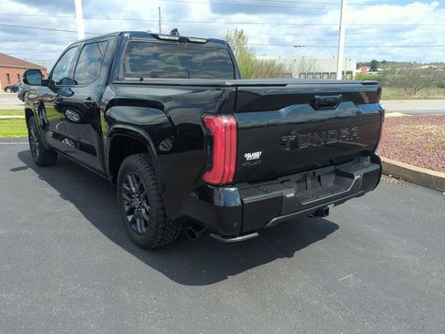 Used 2023 Toyota Tundra Platinum AWD/4WD image 6