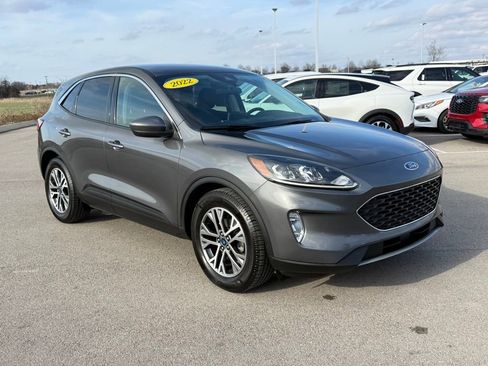 Used 2022 Ford Escape SEL w/ Technology Package image 2