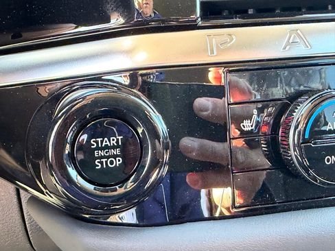 New 2026 Nissan Pathfinder SV image 12