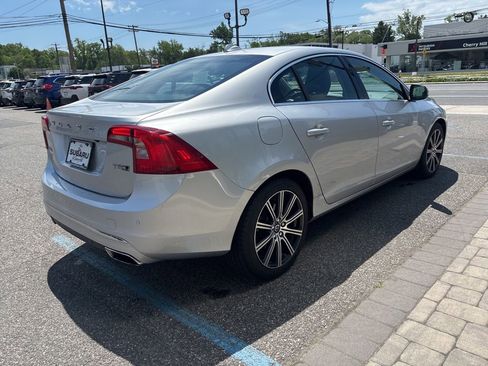 Used 2018 Volvo S60 T5 Inscription Platinum AWD/4WD image 11