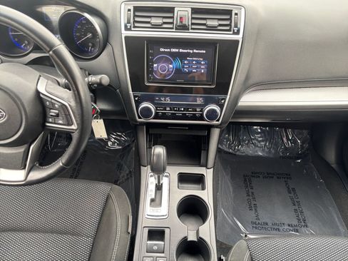Used 2019 Subaru Outback 2.5i Premium AWD/4WD image 15