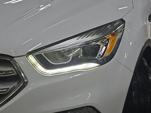 Used 2018 Ford Escape SEL w/ Canadian Touring Package image 32