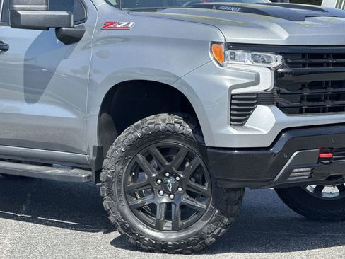 Used 2025 Chevrolet Silverado 1500 LT Trail Boss w/ LT Trail Boss Premium Package image 13