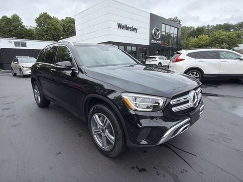 Used 2022 Mercedes-Benz GLC 300 4MATIC image 2