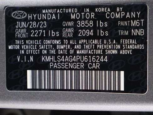 Used 2023 Hyundai Elantra SEL w/ Convenience Package image 41