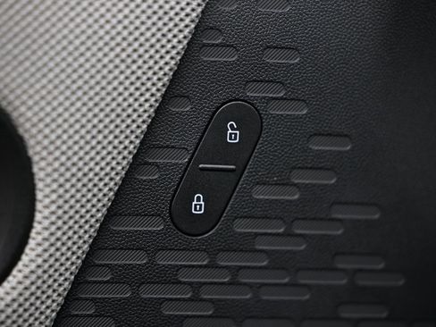 Used 2025 MINI Cooper S image 16