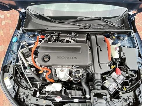 Certified 2025 Honda Civic Sport image 23