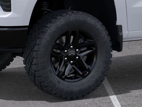 New 2026 Chevrolet Silverado 1500 Custom Trail Boss AWD/4WD image 9