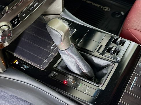 Used 2020 Lexus GX 460 Premium image 25