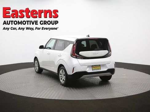 Used 2023 Kia Soul LX FWD image 63