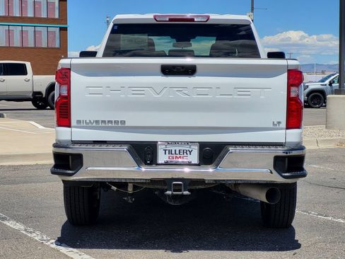 Used 2025 Chevrolet Silverado 2500 LT w/ Convenience Package AWD/4WD image 6