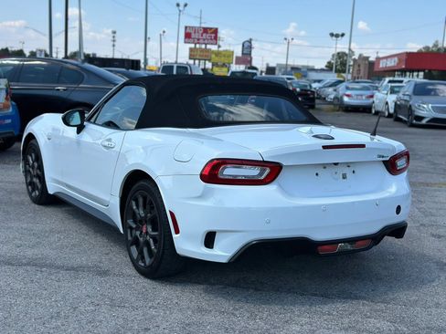 Used 2018 FIAT 124 Spider Abarth w/ Convenience Group RWD image 15