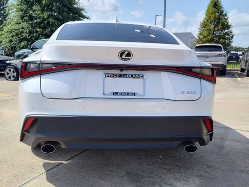 Used 2023 Lexus IS 300 w/ Comfort Package RWD image 5