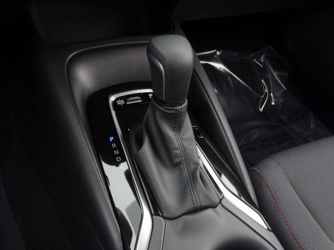 Used 2026 Toyota Corolla SE image 25