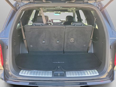 Used 2024 Hyundai Palisade Calligraphy image 27