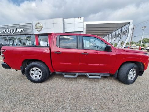 Certified 2022 Nissan Frontier S RWD image 8