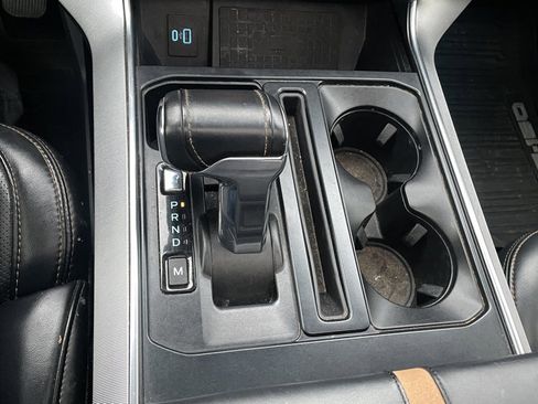 Used 2022 Ford F150 Platinum w/ Equipment Group 701A High image 19