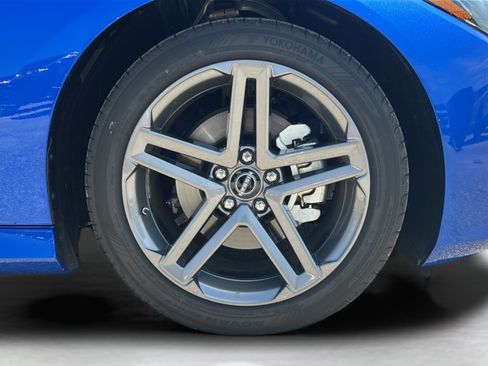 Used 2025 Nissan Z Sport w/ Floor Mat Package RWD image 29