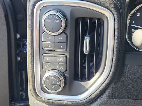 Used 2021 GMC Sierra 1500 SLT w/ SLT Convenience Package image 26