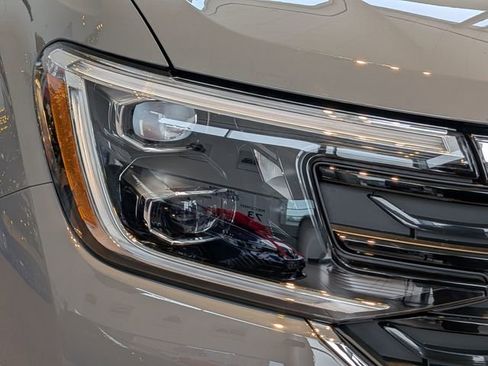 New 2026 Volkswagen Atlas Cross Sport SEL Premium R-Line image 9