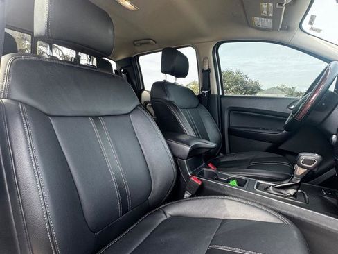 Used 2022 Ford Ranger Lariat w/ Trailer Tow Package image 14