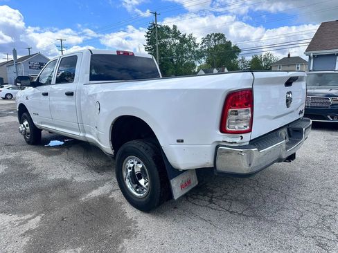 Used 2022 RAM 3500 Tradesman AWD/4WD image 3