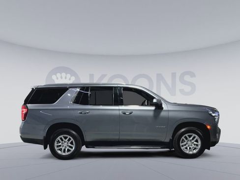 Used 2022 Chevrolet Tahoe LT w/ Luxury Package AWD/4WD image 12