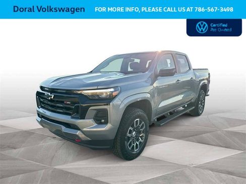 Used 2024 Chevrolet Colorado Z71 w/ Advanced Trailering Package image 4