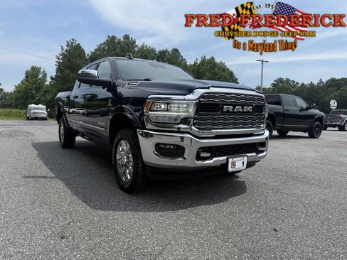 Used 2022 RAM 2500 Limited AWD/4WD image 1