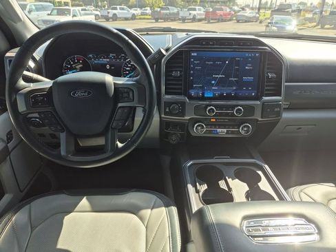 Used 2022 Ford F350 Limited AWD/4WD image 24