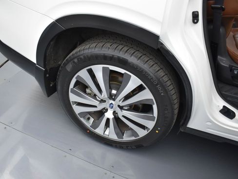 Used 2022 Subaru Ascent Touring w/ Popular Package #2A image 31