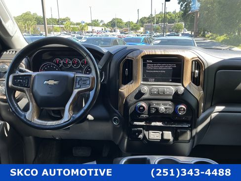 Used 2020 Chevrolet Silverado 1500 LT w/ All-Star Edition RWD image 15