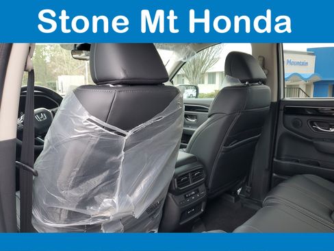 New 2025 Honda Pilot EX-L image 10