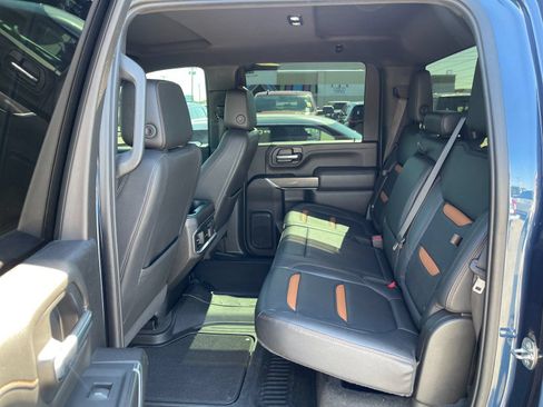 Used 2023 GMC Sierra 2500 AT4 AWD/4WD image 14