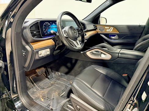 Used 2020 Mercedes-Benz GLE 350 4MATIC image 28
