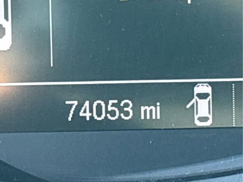 Used 2018 Chevrolet Trax LT w/ LT Convenience Package image 23