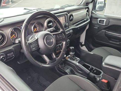 Certified 2020 Jeep Wrangler Unlimited Sport image 3