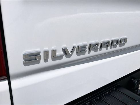 Used 2025 Chevrolet Silverado 1500 Custom AWD/4WD image 32