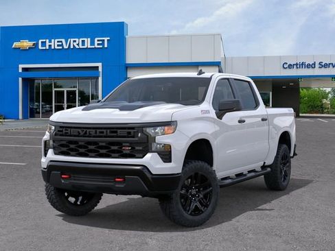 New 2026 Chevrolet Silverado 1500 Custom Trail Boss w/ LPO, Dark Essentials Package image 6