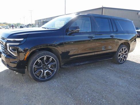 New 2026 Chevrolet Suburban RST w/ RST Capability Package image 5