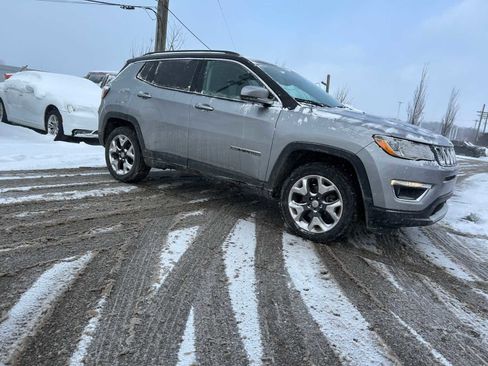 Certified 2019 Jeep Compass Limited image 11
